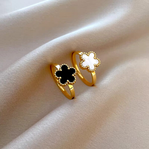 White Black Shell Flower Rings for Women - Image 2