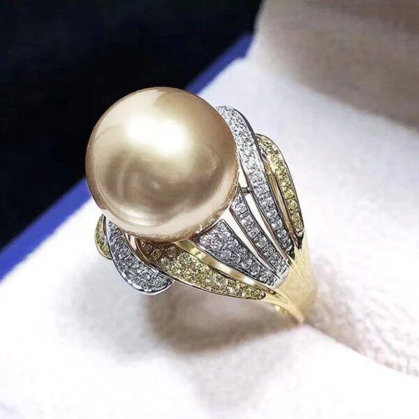 Simple Pavé Crystal Hollow Ring Women - Image 2